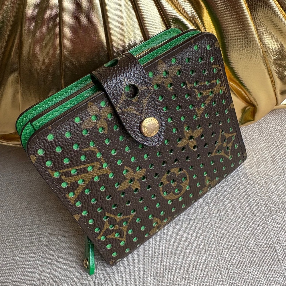 Louis Vuitton Brown and Green Perforated Wallet - Picture 4 of 8